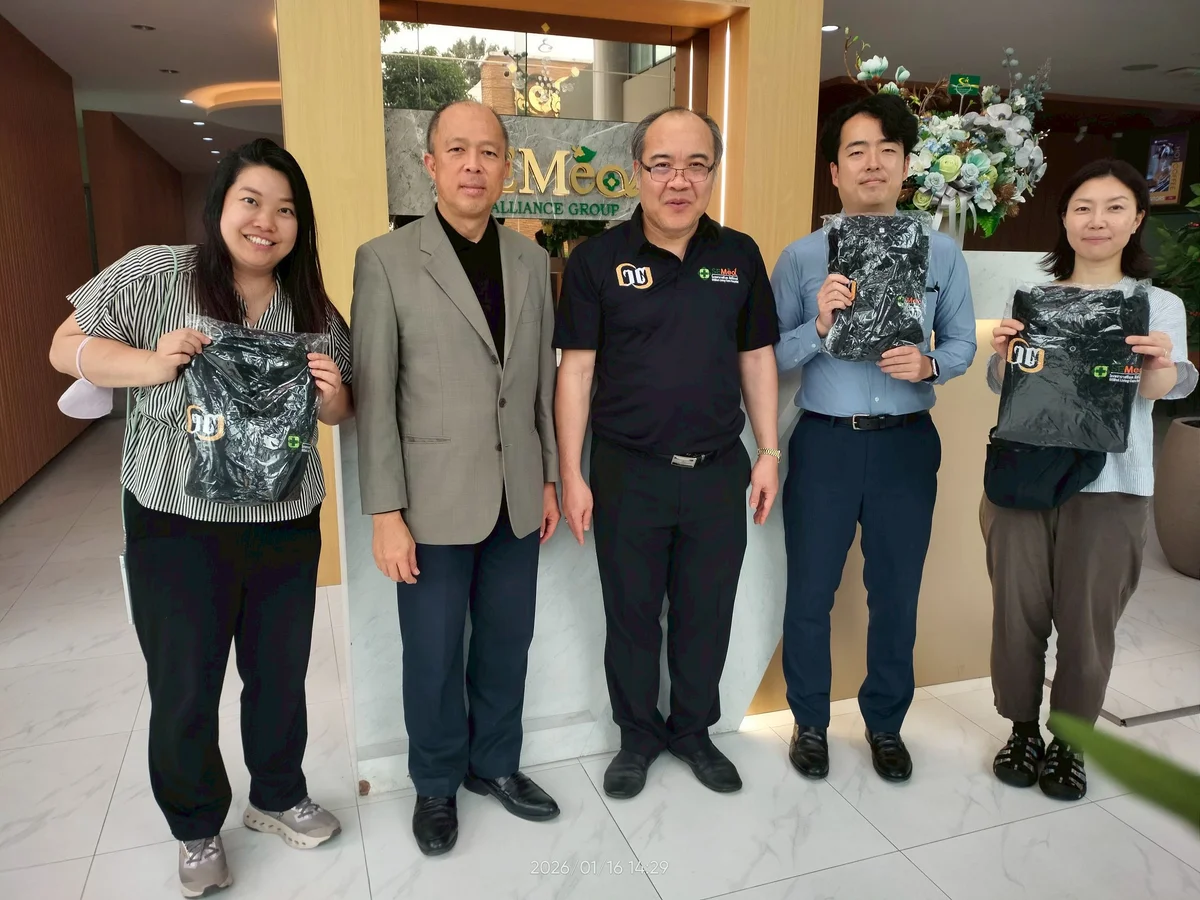 โรงพยาบาลได้รับเกียรติจากทีมข่าว NHK (Japan Broadcasting Corporation) เดินทางมาสัมภาษณ์พิเศษ คุณพันธุ์สิทธิ์ ขลิบทอง กรรมการผู้จัดการศูนย์วิจัยทางการแพทย์อาชีวเวชศาสตร์ไทย
